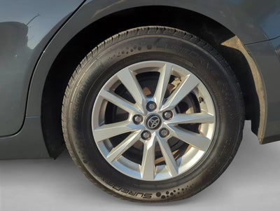 2025 Toyota Camry LE (Natl)