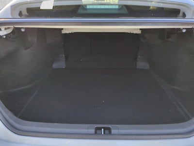 2025 Toyota Camry LE (SE)