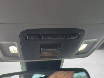 2023 Toyota Camry XLE Auto (SE)