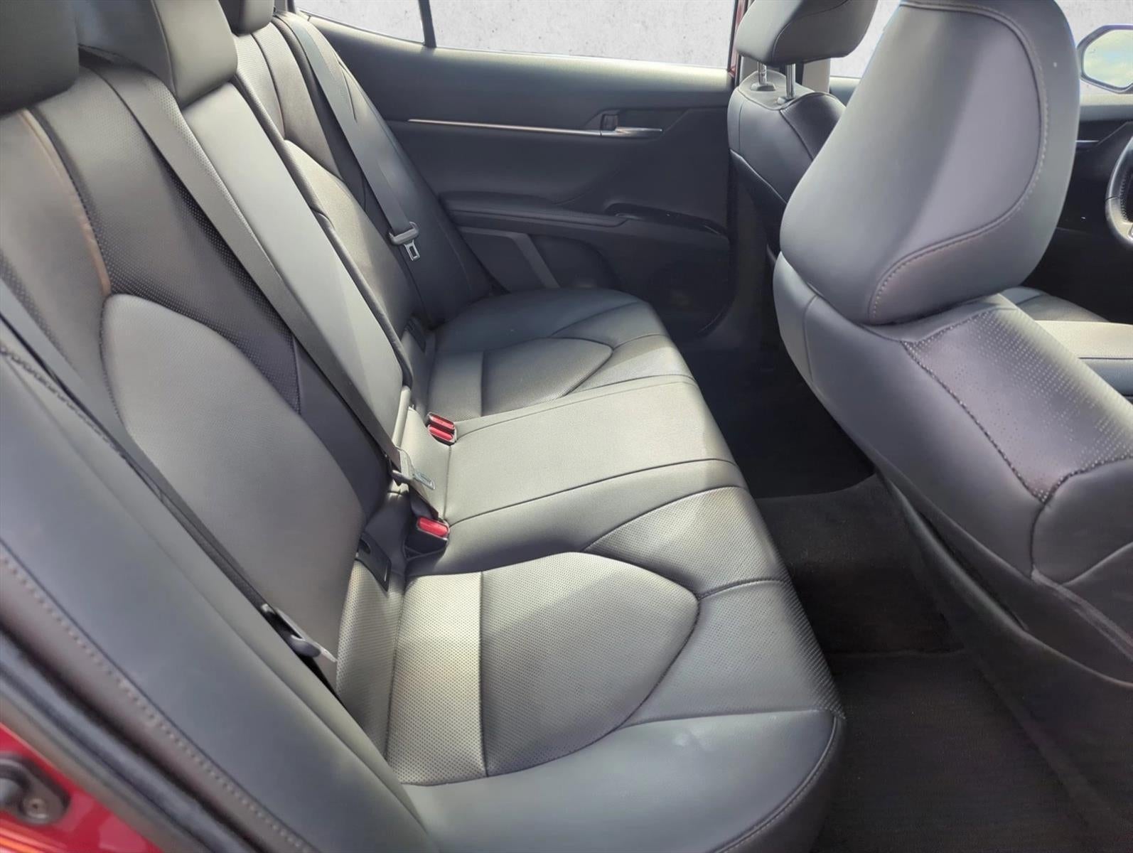 2020 Toyota Camry XLE V6 Auto (Natl)