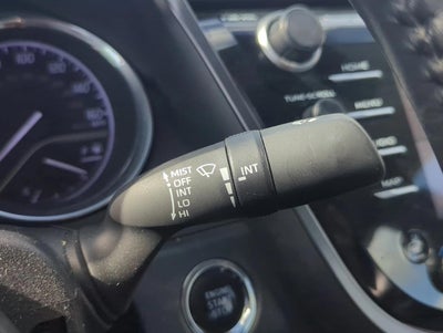 2020 Toyota Camry XLE V6 Auto (Natl)