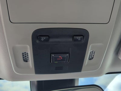 2022 Toyota Camry SE Auto (SE)