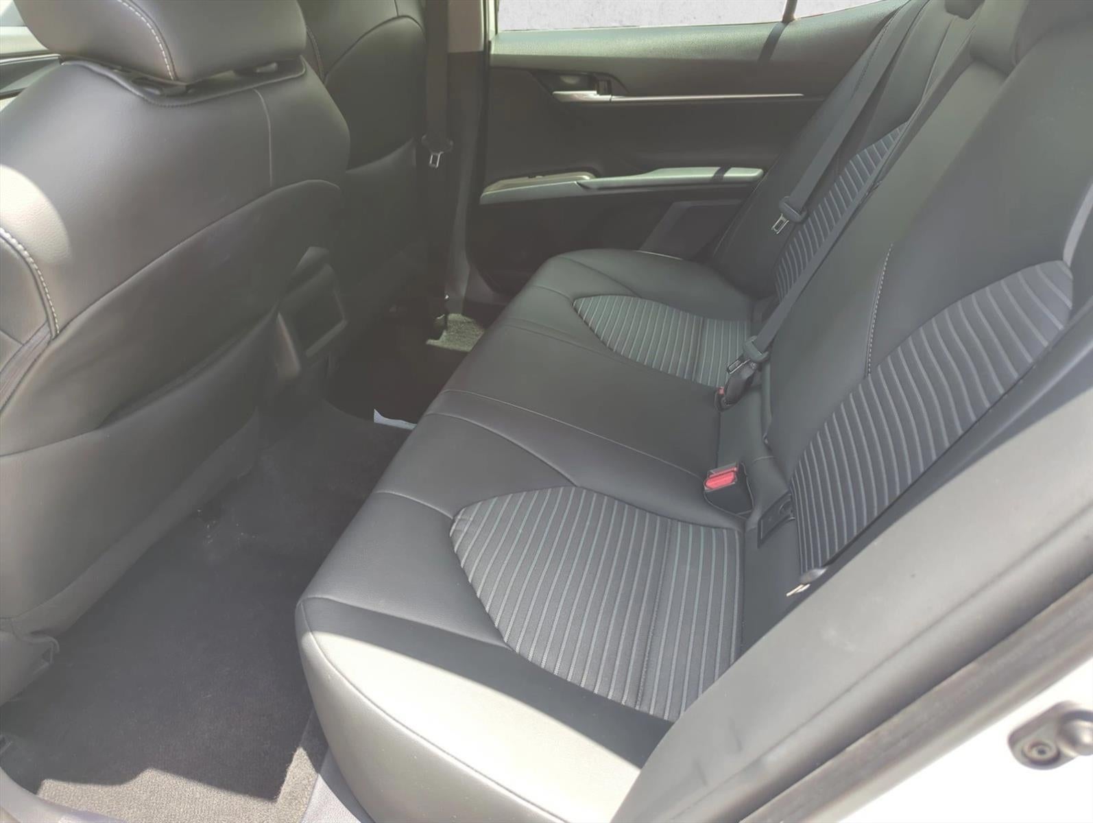 2024 Toyota Camry SE Auto (SE)