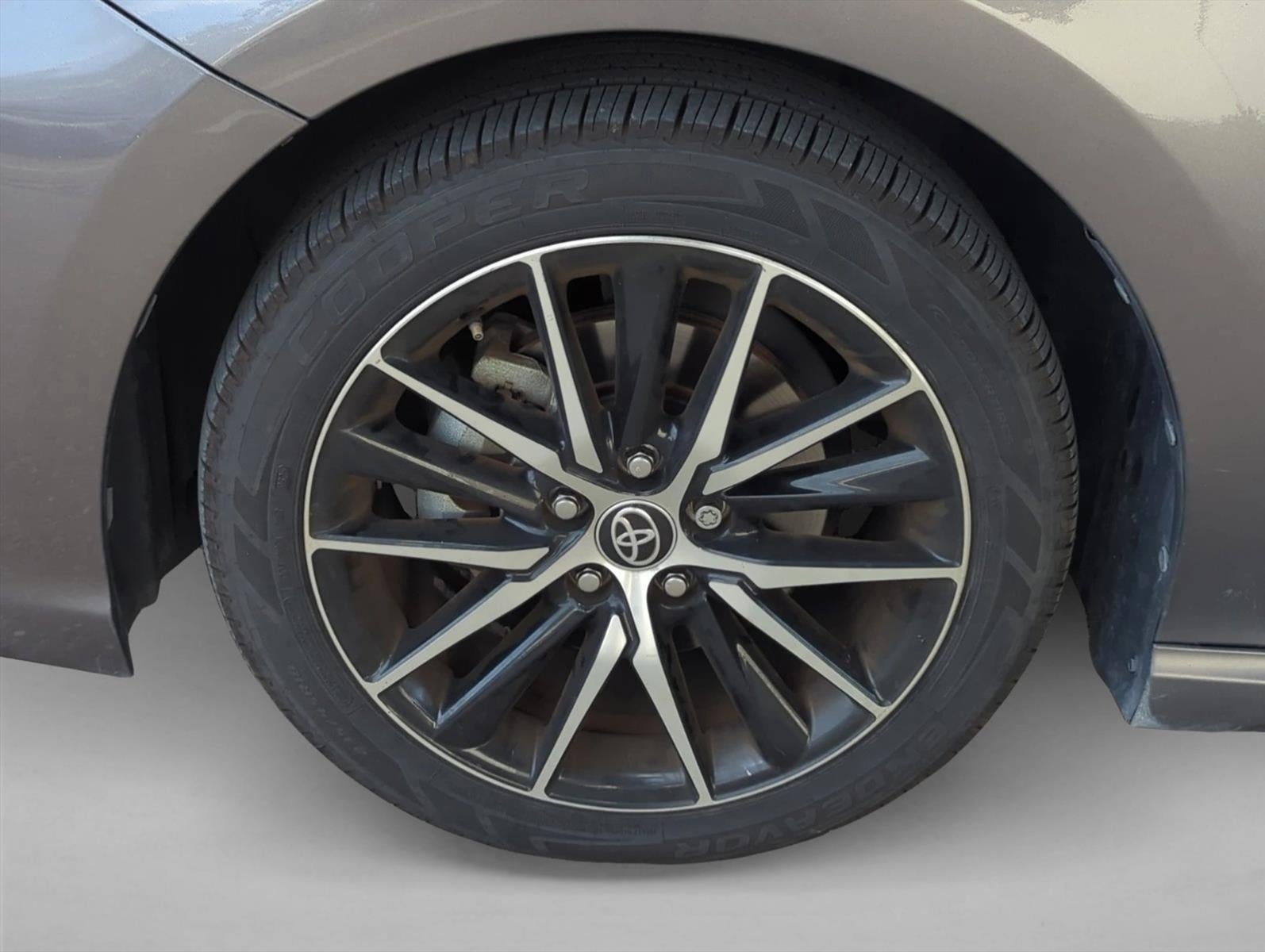 2022 Toyota Camry Hybrid SE CVT (Natl)
