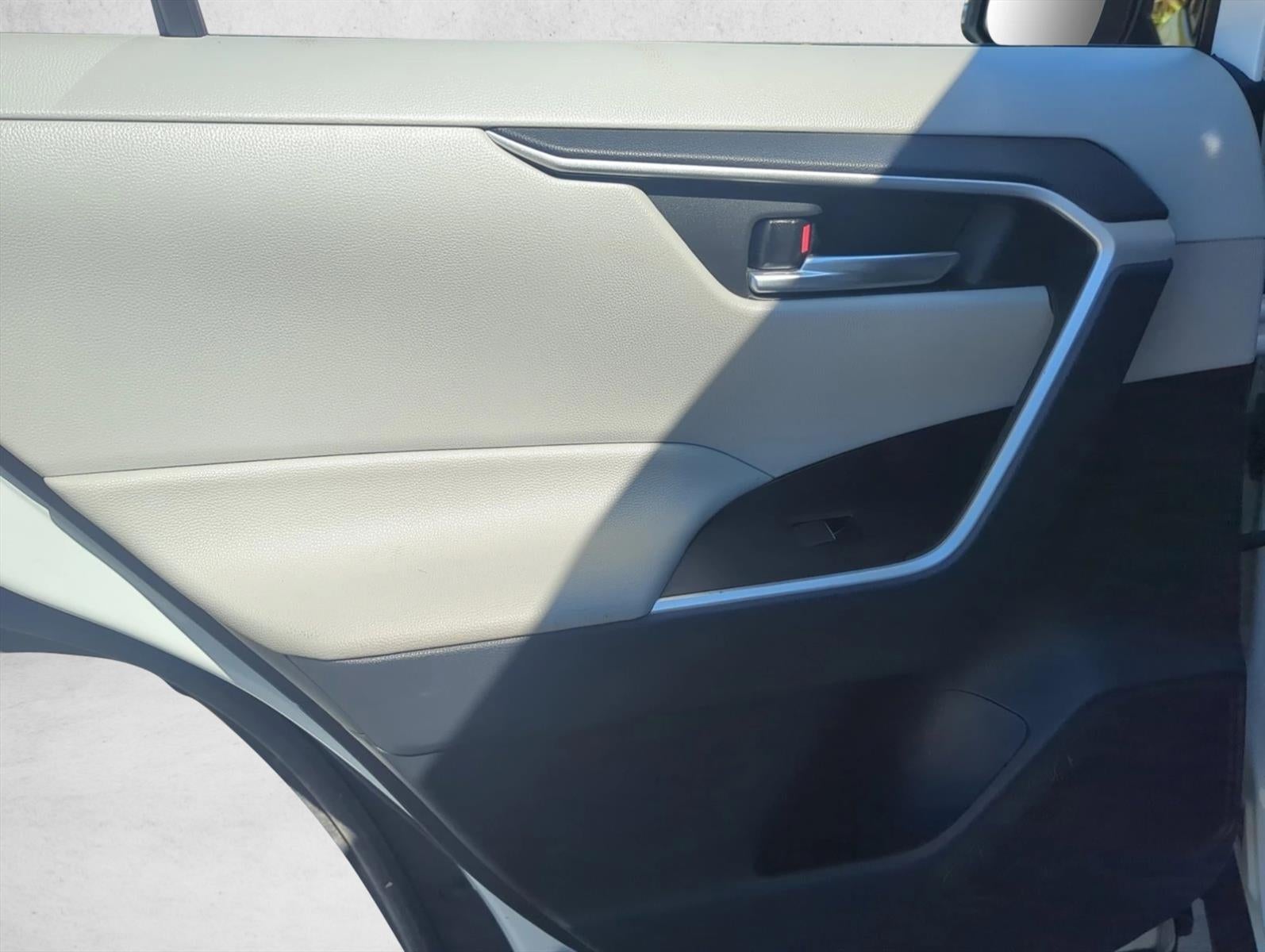 2021 Toyota RAV4 Hybrid XLE Premium AWD (Natl)