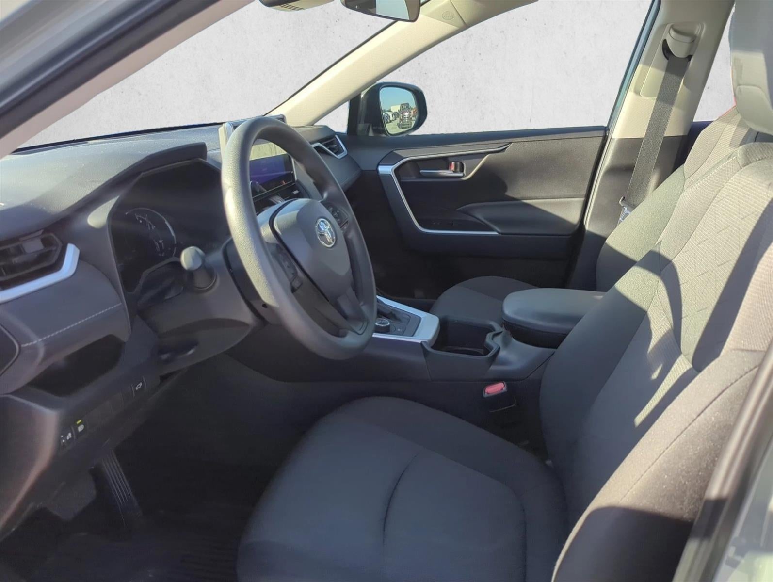 2023 Toyota RAV4 Hybrid XLE AWD (Natl)