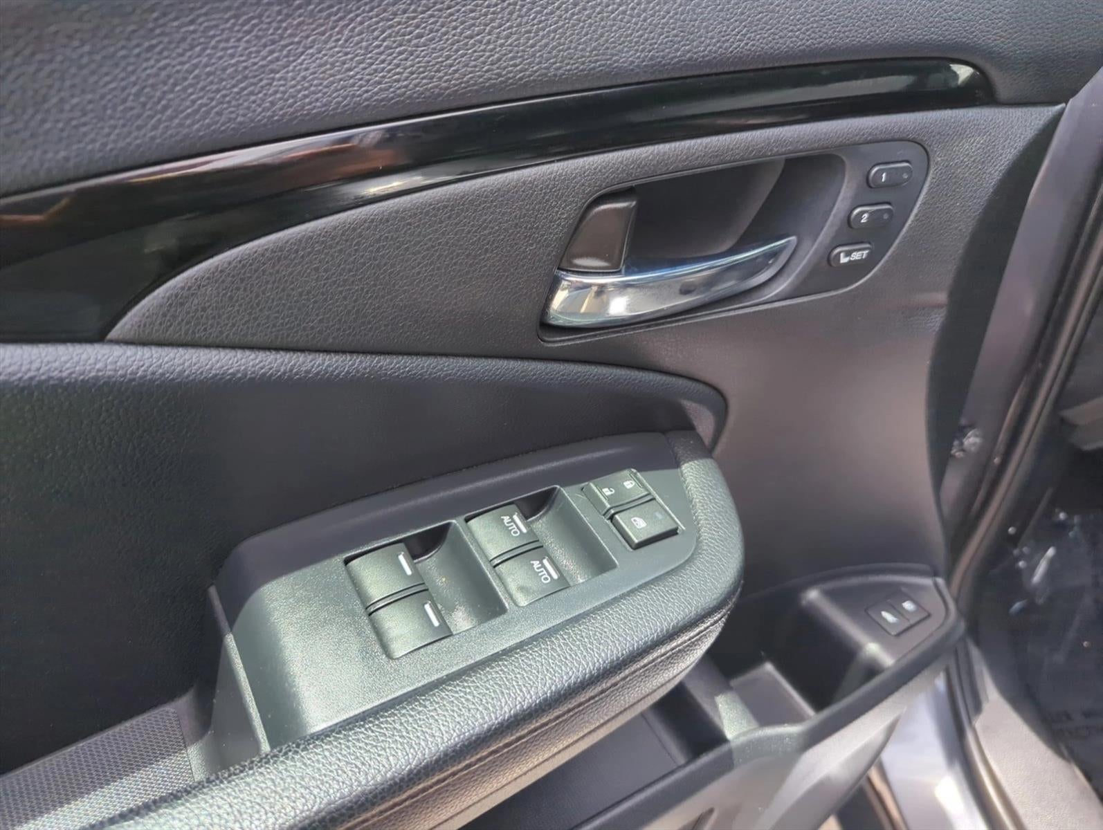 2022 Honda Pilot Touring 7-Passenger 2WD