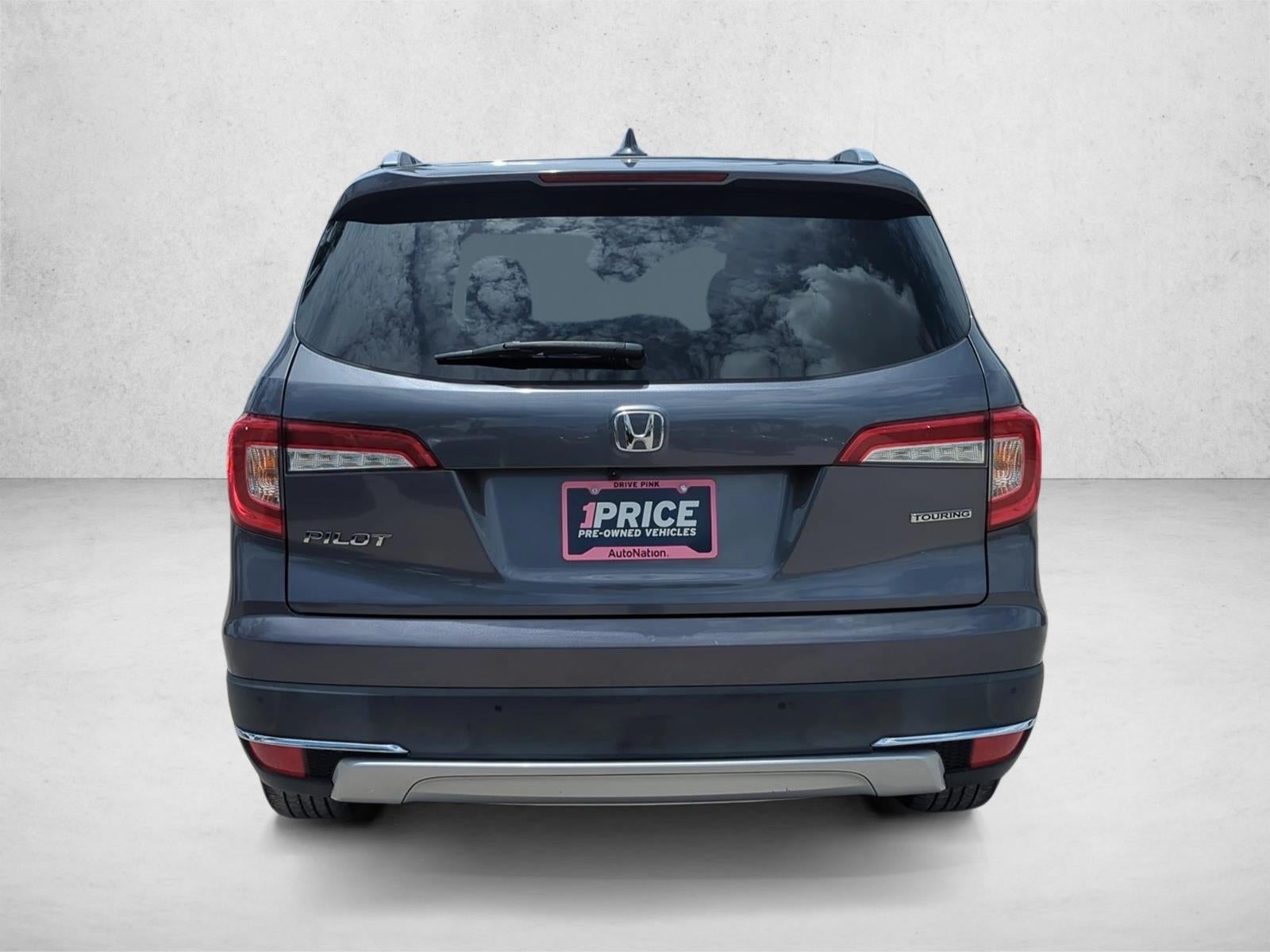 2022 Honda Pilot Touring 7-Passenger 2WD