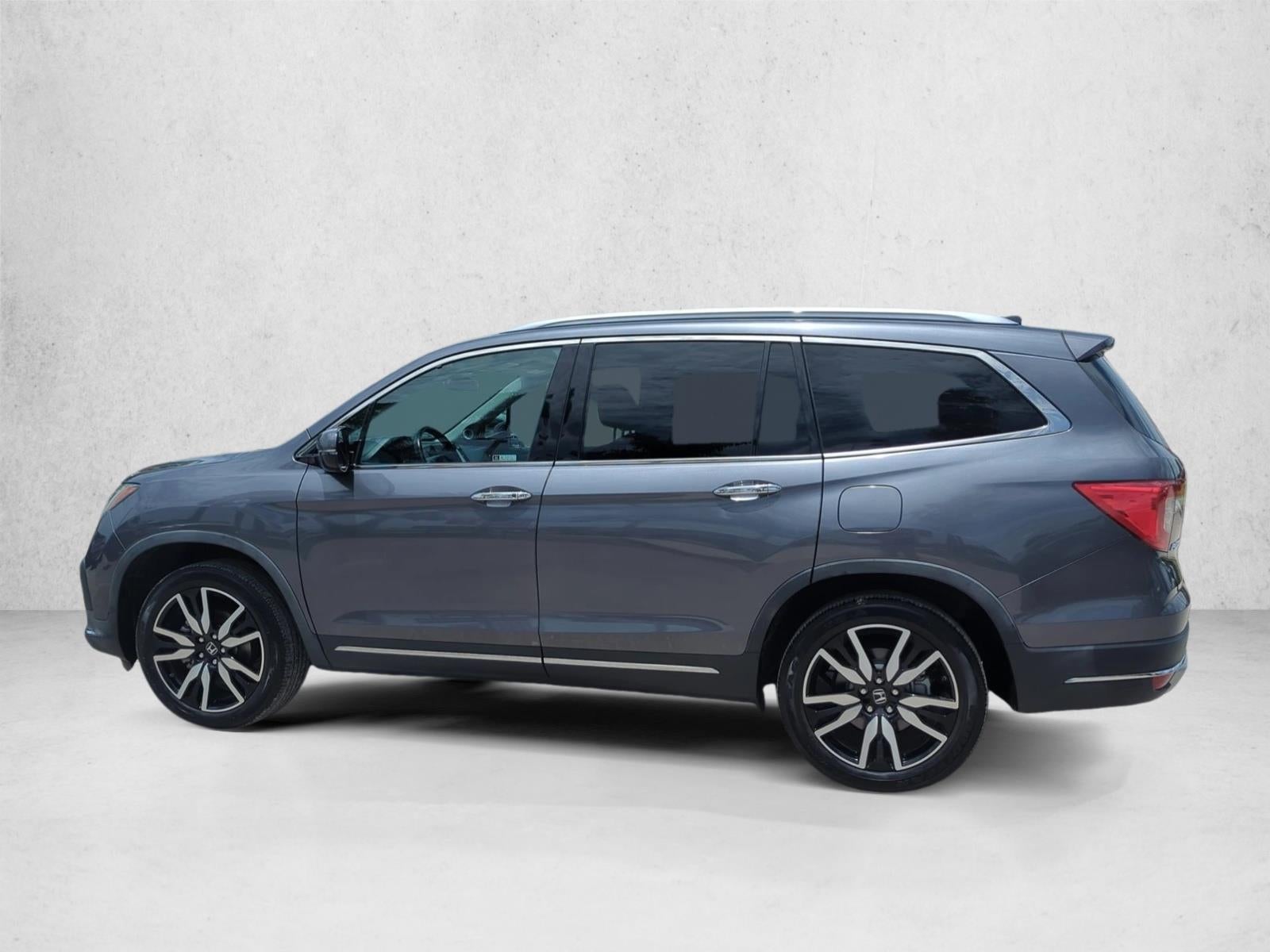 2022 Honda Pilot Touring 7-Passenger 2WD