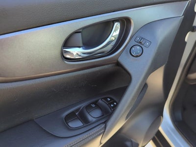2016 Nissan Rogue FWD 4dr S