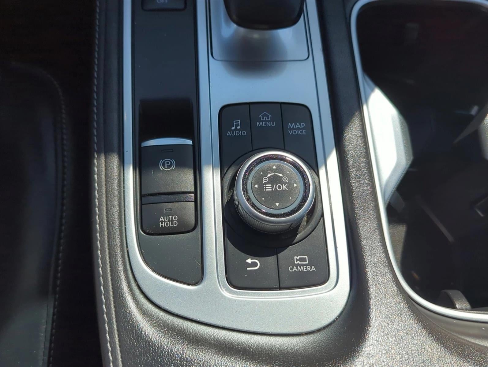 2023 INFINITI QX60 LUXE AWD