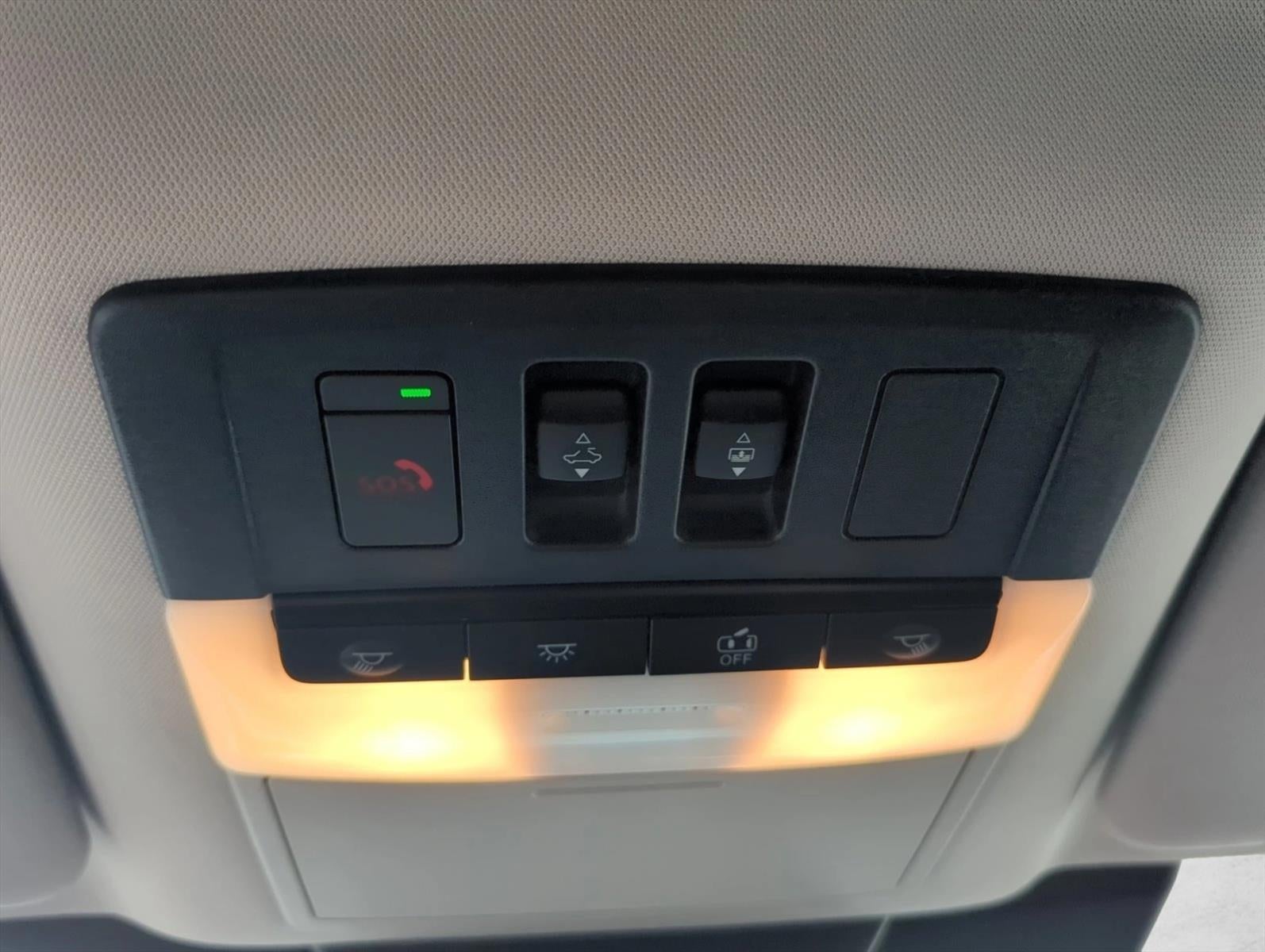 2025 Nissan Pathfinder Platinum 2WD