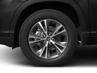 2017 Toyota Highlander LE V6 AWD (Natl)
