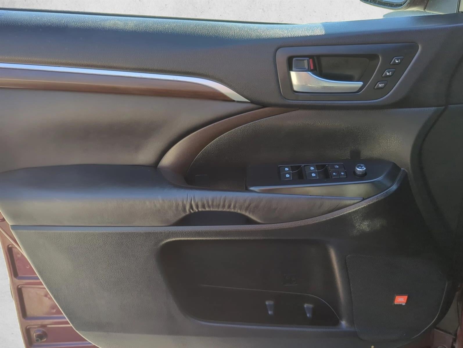 2016 Toyota Highlander AWD 4dr V6 Limited (Natl)