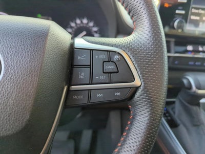 2023 Toyota Sienna XSE FWD 7-Passenger (Natl)