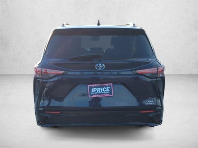 2023 Toyota Sienna XSE FWD 7-Passenger (Natl)