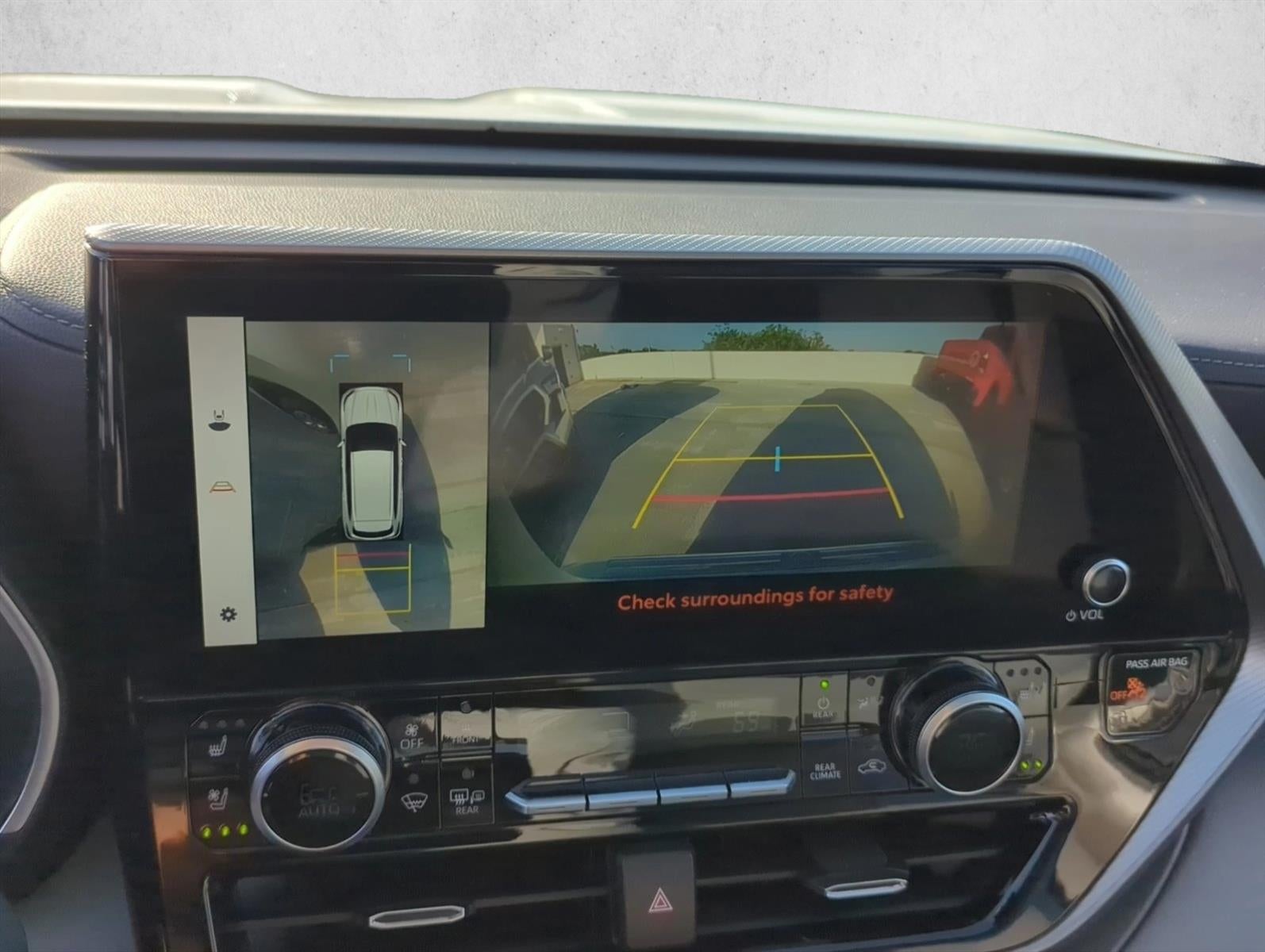 2023 Toyota Highlander Hybrid Platinum FWD (Natl)
