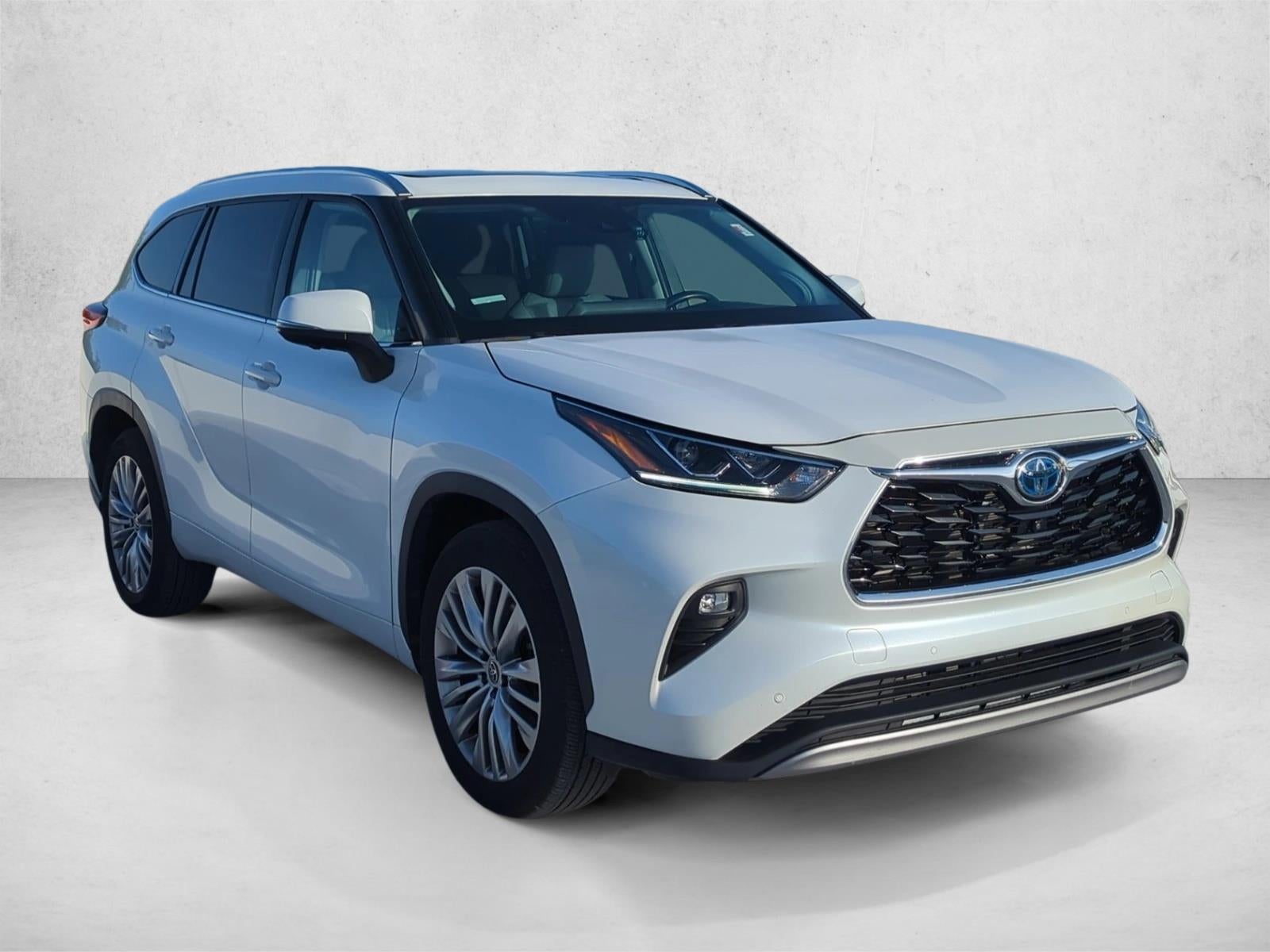 2023 Toyota Highlander Hybrid Platinum FWD (Natl)