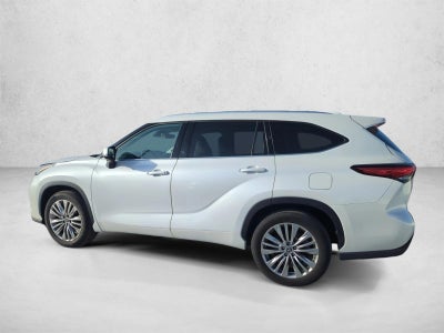 2023 Toyota Highlander Hybrid Platinum FWD (Natl)