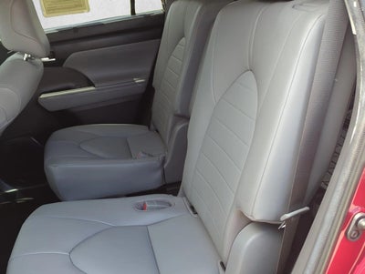 2020 Toyota Highlander XLE FWD (Natl)