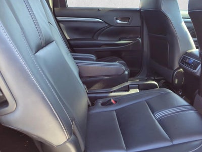 2018 Toyota Highlander SE V6 AWD (Natl)