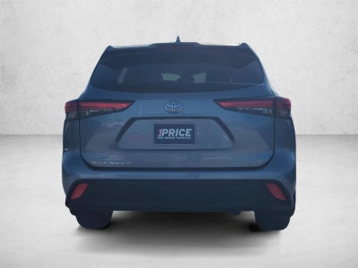 2023 Toyota Highlander XLE FWD (Natl)