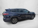 2023 Toyota Highlander XLE FWD (Natl)