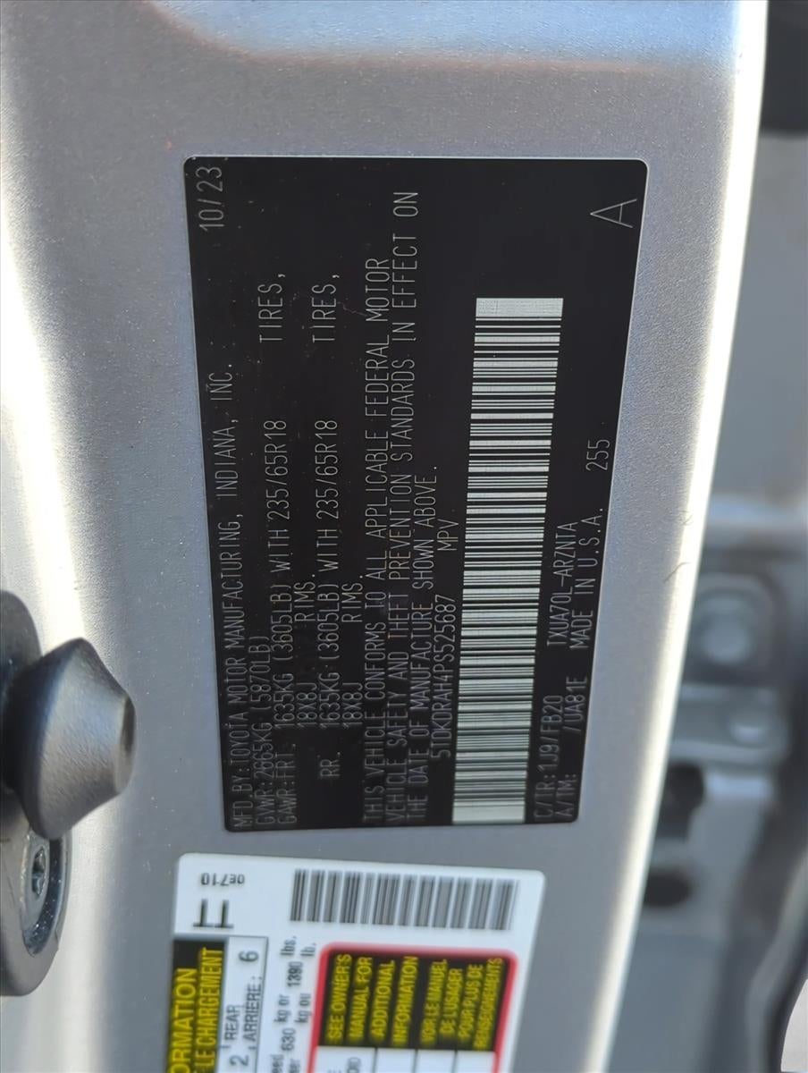 2023 Toyota Highlander LE FWD (GS)