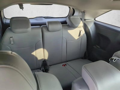 2025 Toyota Sienna XLE FWD 8-Passenger (Natl)