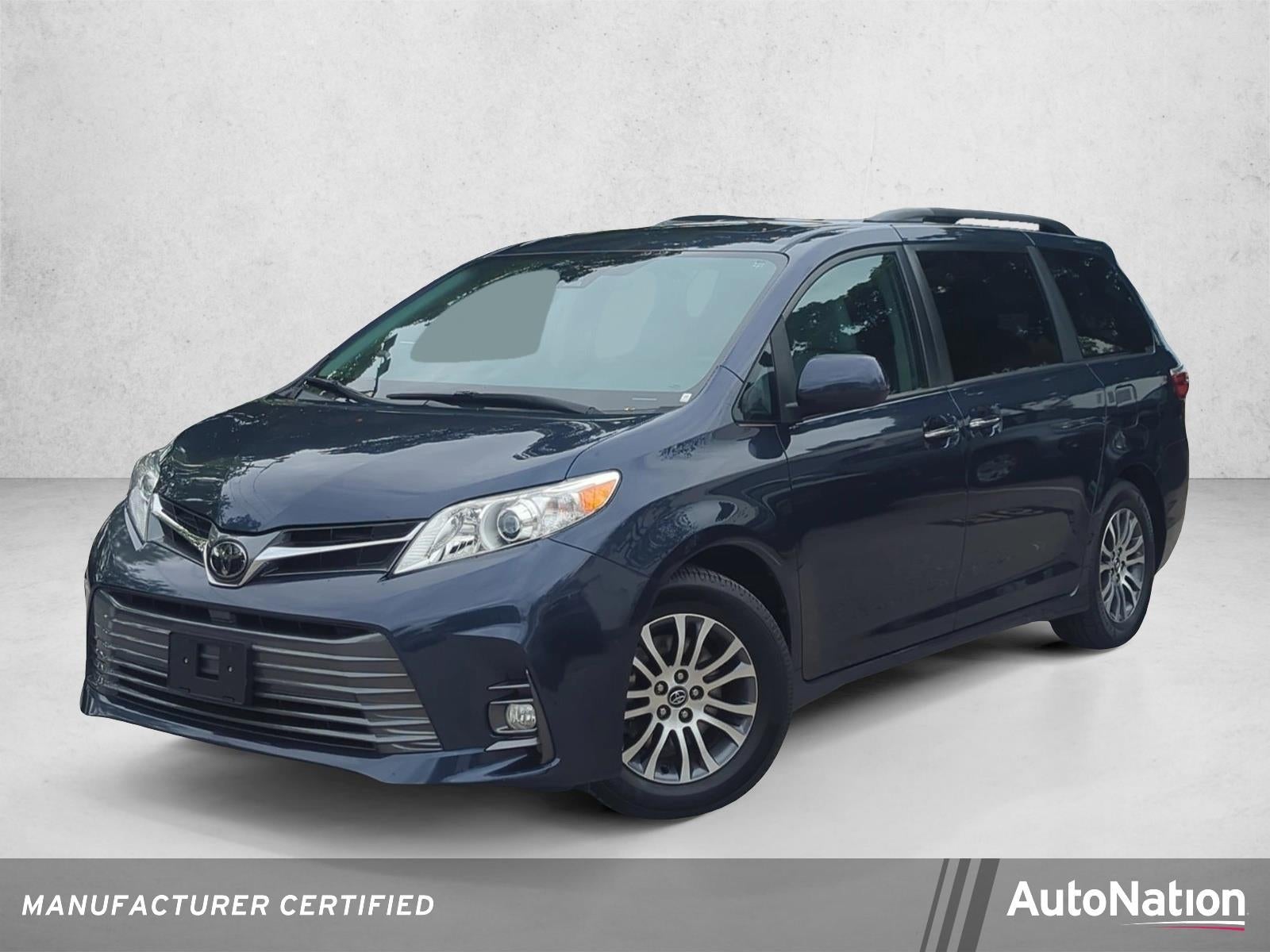 2019 Toyota Sienna XLE FWD 8-Passenger (Natl)