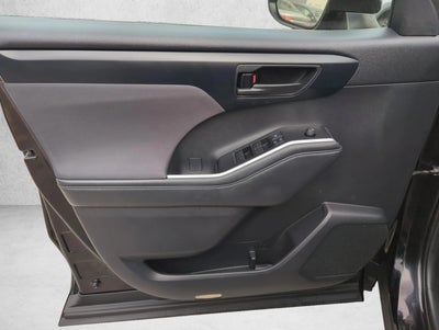 2021 Toyota Highlander LE FWD (GS)