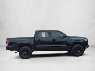2017 Toyota Tacoma SR Double Cab 5' Bed I4 4x2 AT (GS)