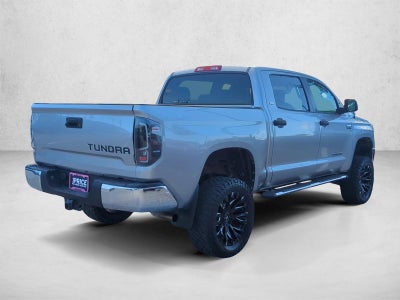 2016 Toyota Tundra 2WD Truck 2WD CrewMax Short Bed 5.7L FFV SR5 (SE)