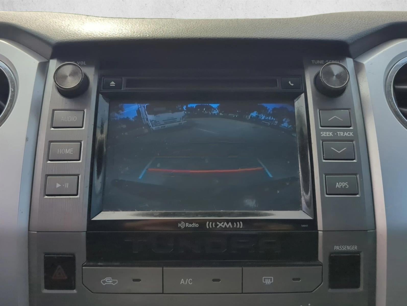 2017 Toyota Tundra 2WD 2WD SR5 CrewMax 5.5' Bed 5.7L FFV (SE)