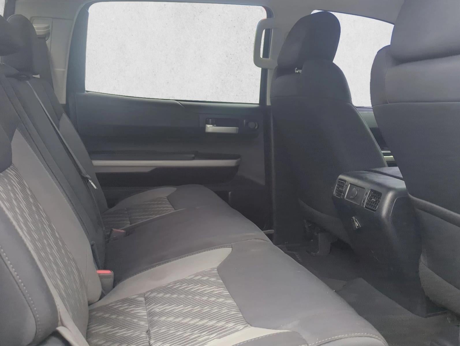 2019 Toyota Tundra 2WD 2WD SR5 CrewMax 5.5' Bed 5.7L (SE)