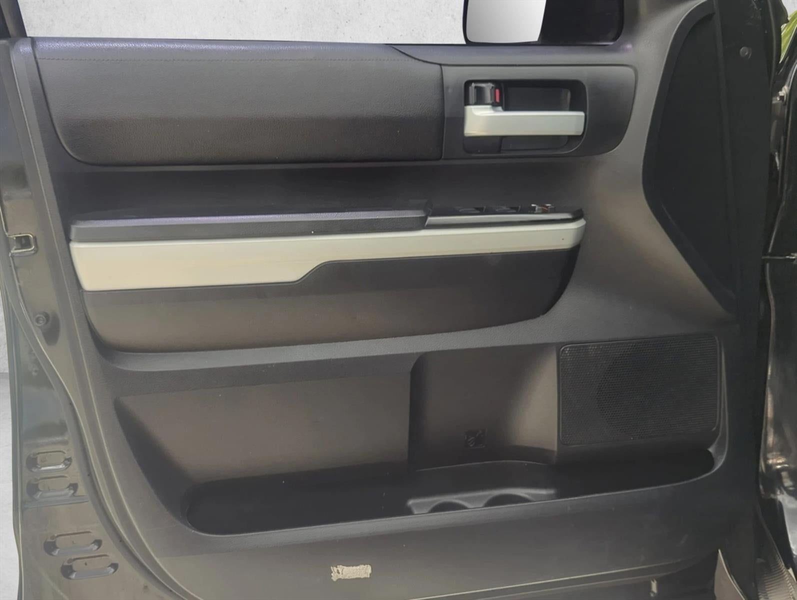 2019 Toyota Tundra 2WD 2WD SR5 CrewMax 5.5' Bed 5.7L (SE)