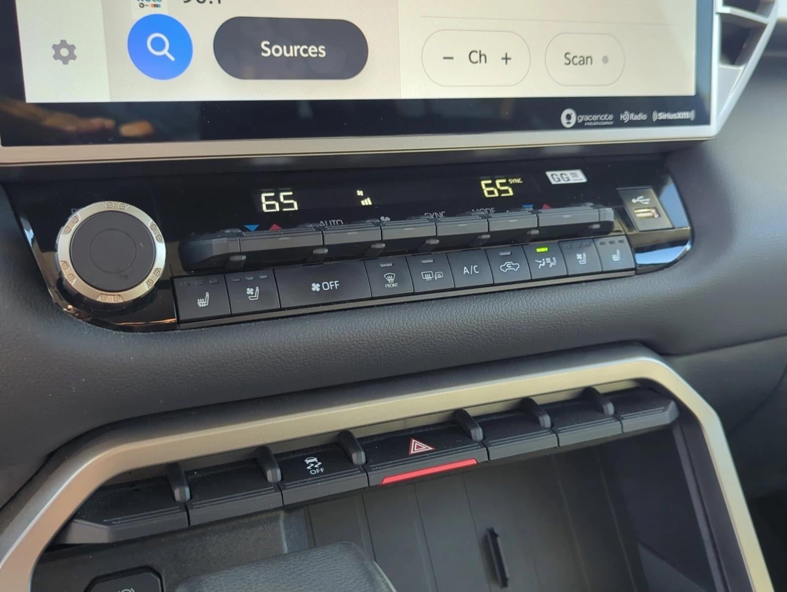 2023 Toyota Tundra 2WD 2WD Limited Hybrid CrewMax 5.5' Bed (Natl)