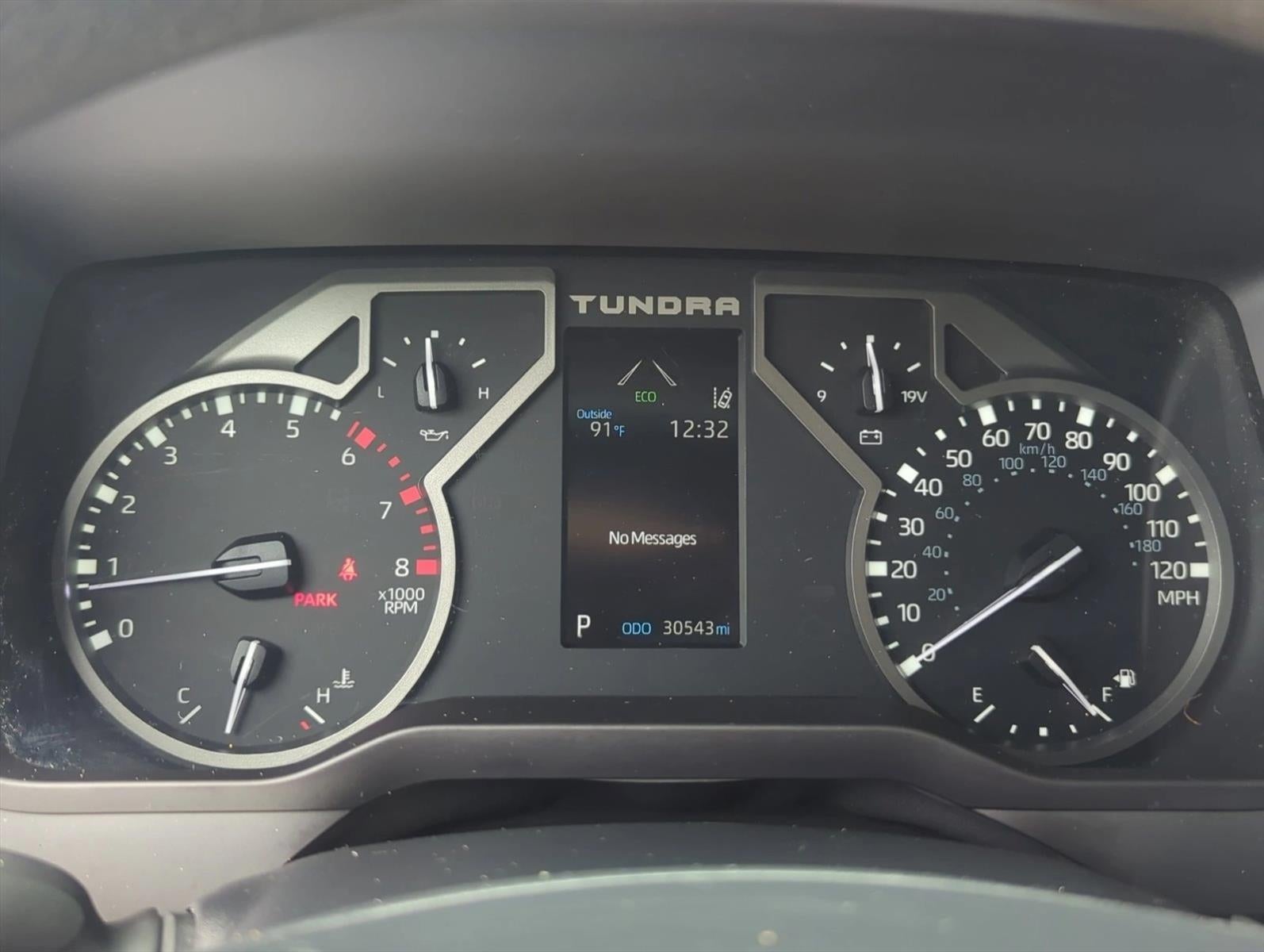2024 Toyota Tundra 2WD 2WD SR5 CrewMax 5.5' Bed (SE)