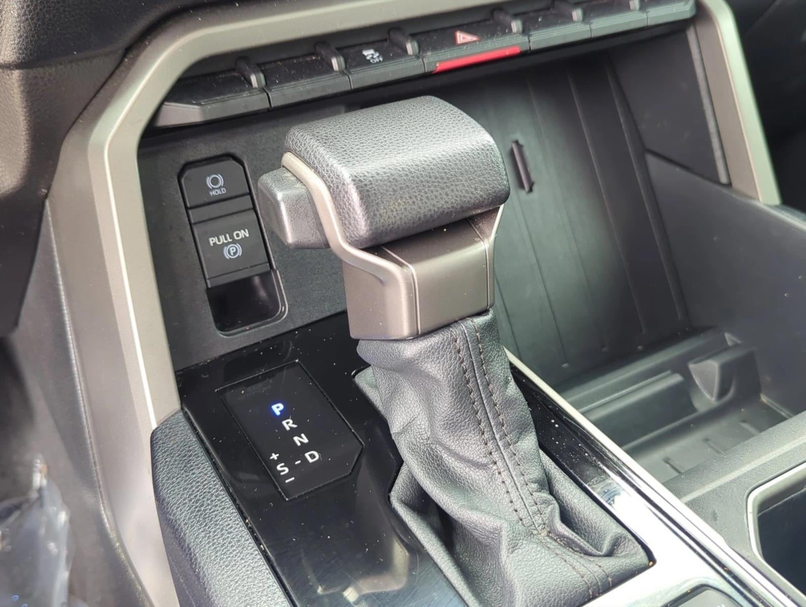 2024 Toyota Tundra 2WD 2WD SR5 CrewMax 5.5' Bed (SE)