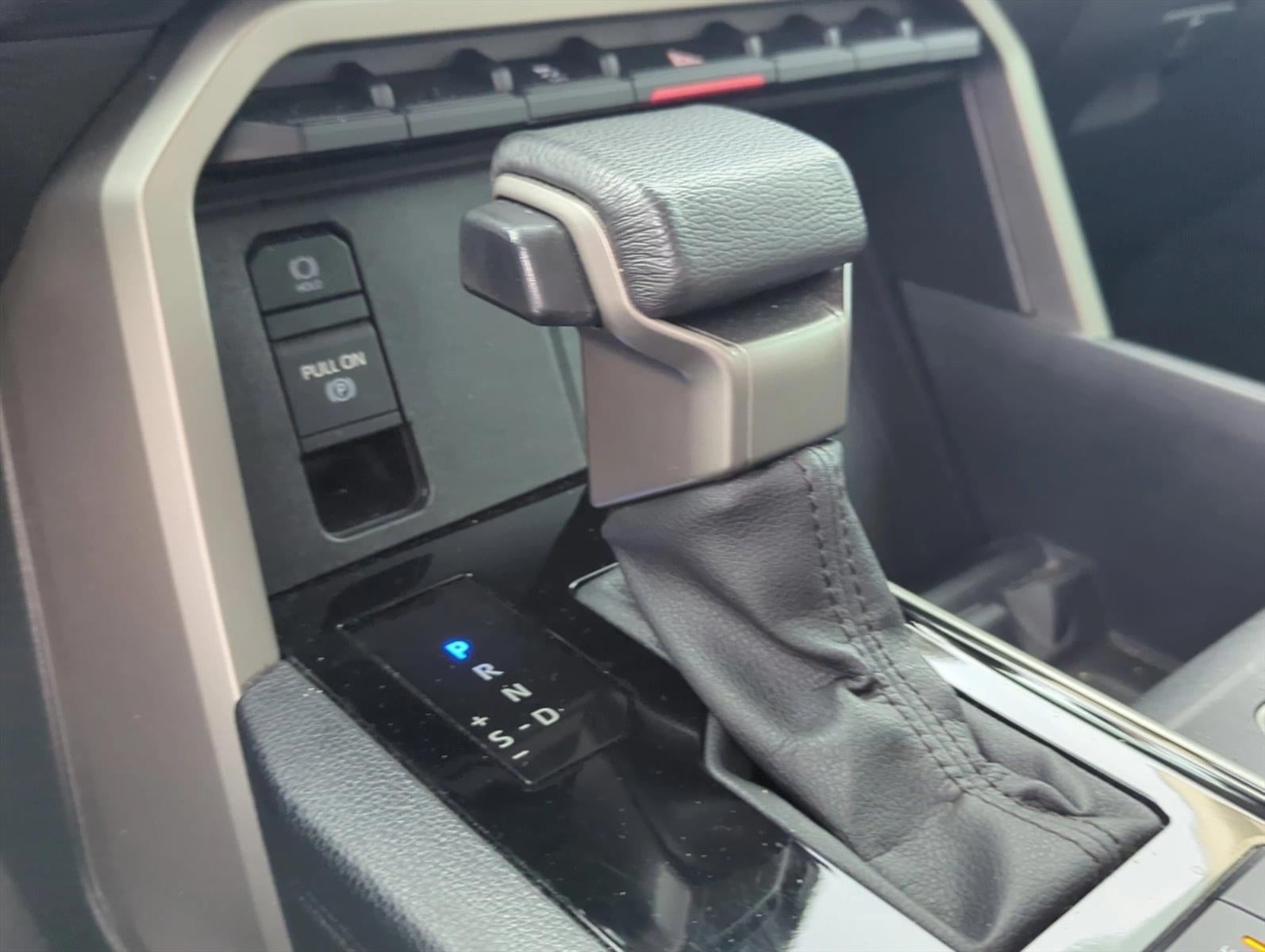 2023 Toyota Tundra 2WD 2WD SR5 CrewMax 5.5' Bed (SE)