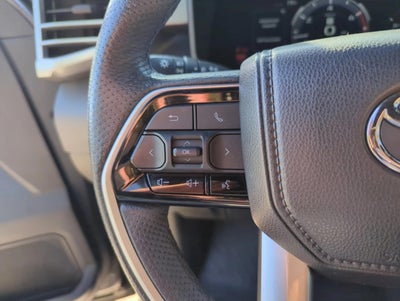 2023 Toyota Tundra 4WD 4WD Platinum CrewMax 5.5' Bed (Natl)