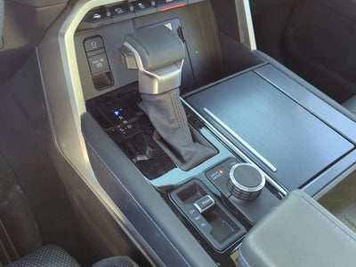 2024 Toyota Tundra 4WD 4WD Platinum CrewMax 5.5' Bed (Natl)