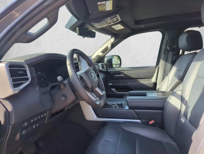 2025 Toyota Tundra 4WD 4WD Platinum CrewMax 5.5' Bed (Natl)