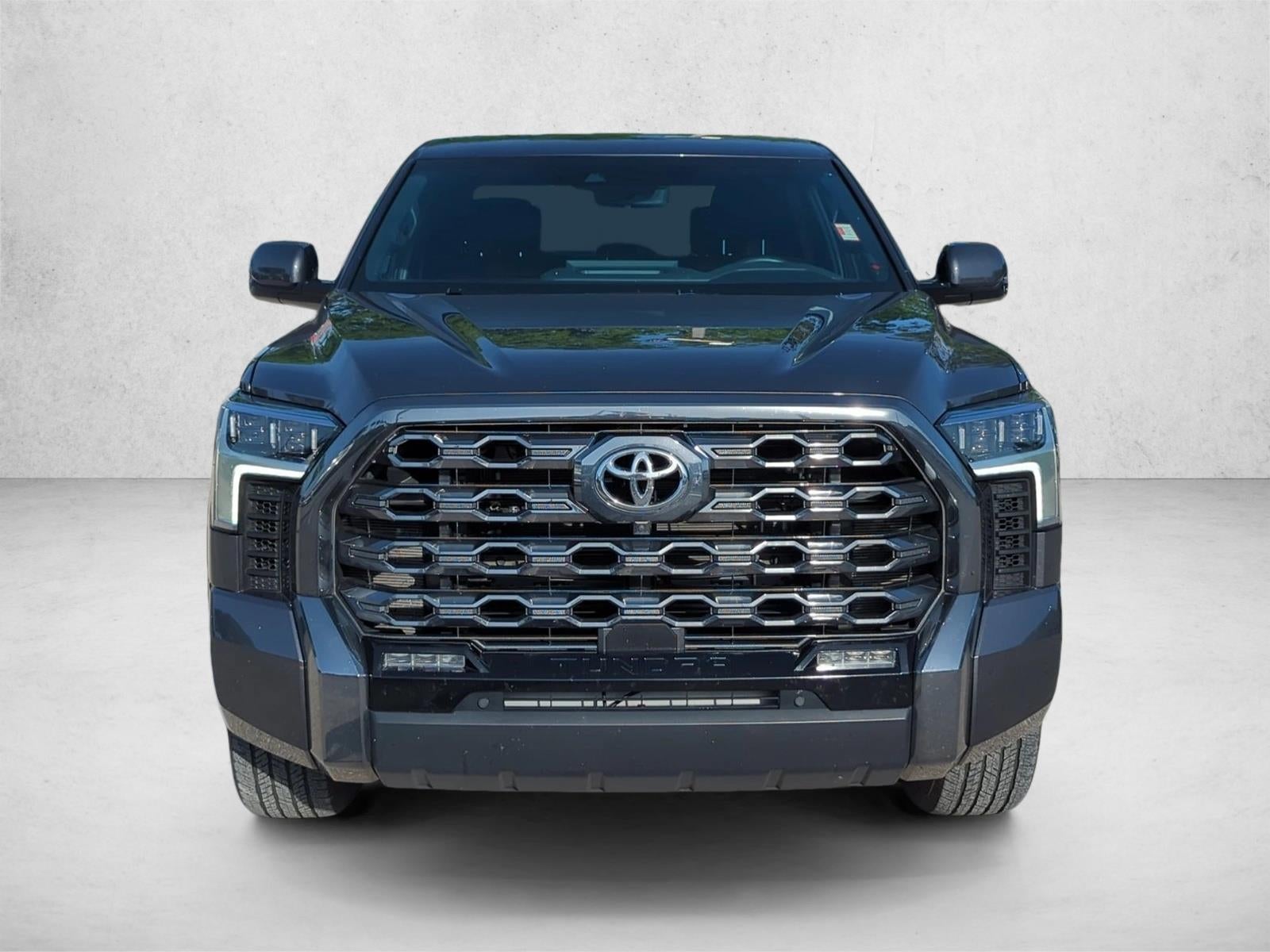 2025 Toyota Tundra 4WD 4WD Platinum CrewMax 5.5' Bed (Natl)