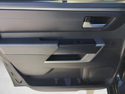 2024 Toyota Tundra 4WD 4WD Platinum Hybrid CrewMax 5.5' Bed (Natl)