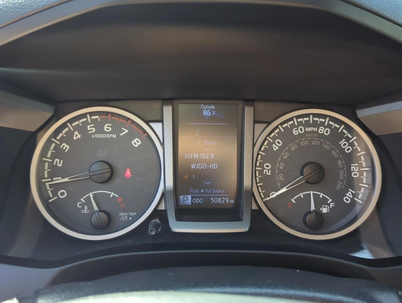 2017 Toyota Tacoma SR5 Access Cab 6' Bed I4 4x2 AT (Natl)