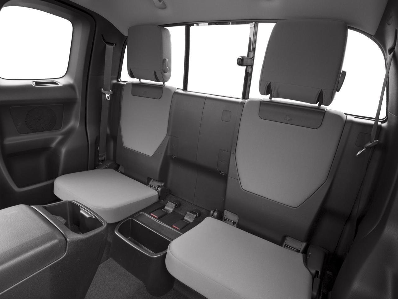 2017 Toyota Tacoma SR5 Access Cab 6' Bed I4 4x2 AT (Natl)