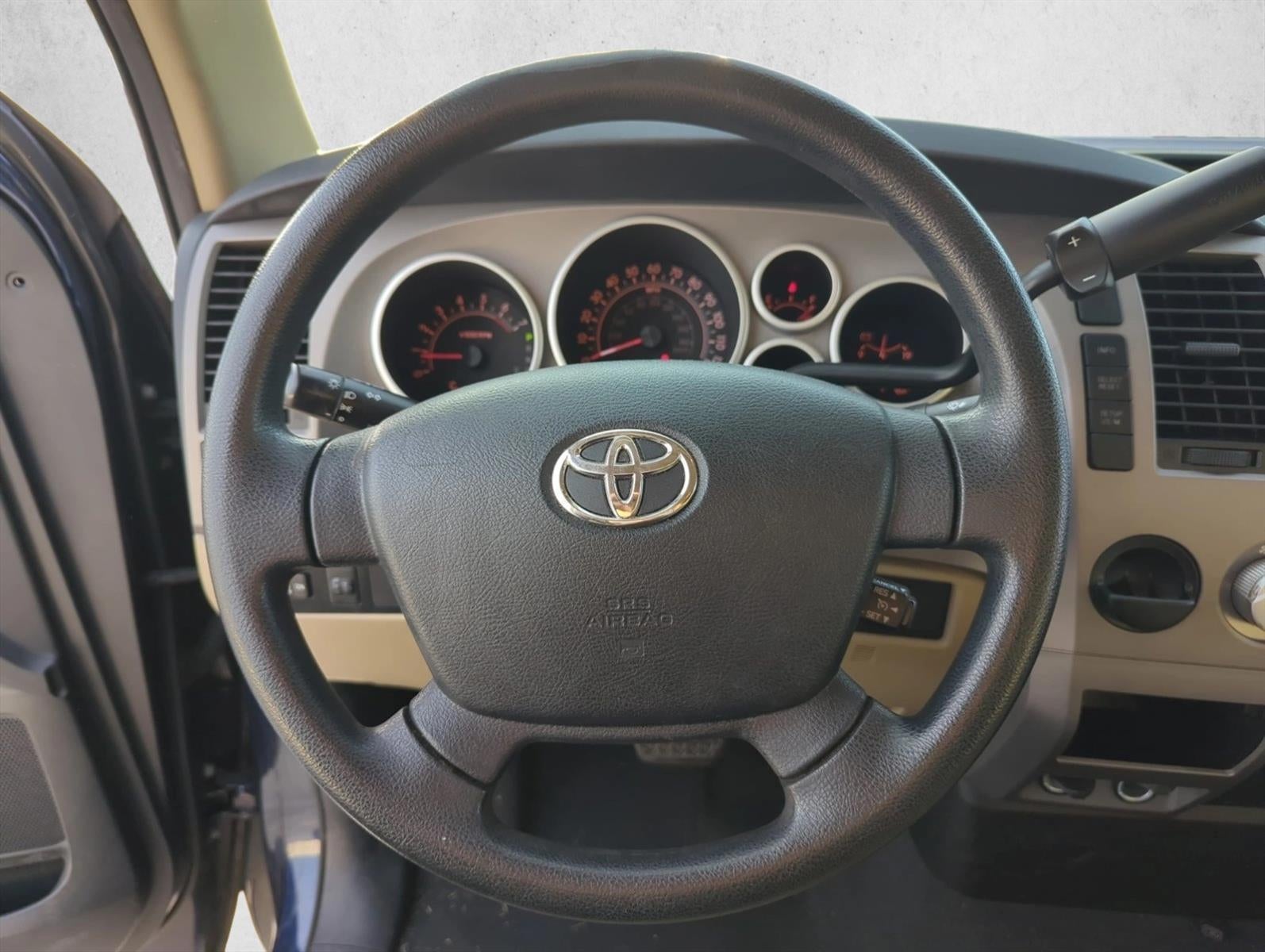 2012 Toyota Tundra 2WD Truck 2WD Double Cab Standard Bed 5.7L V8 (Natl)