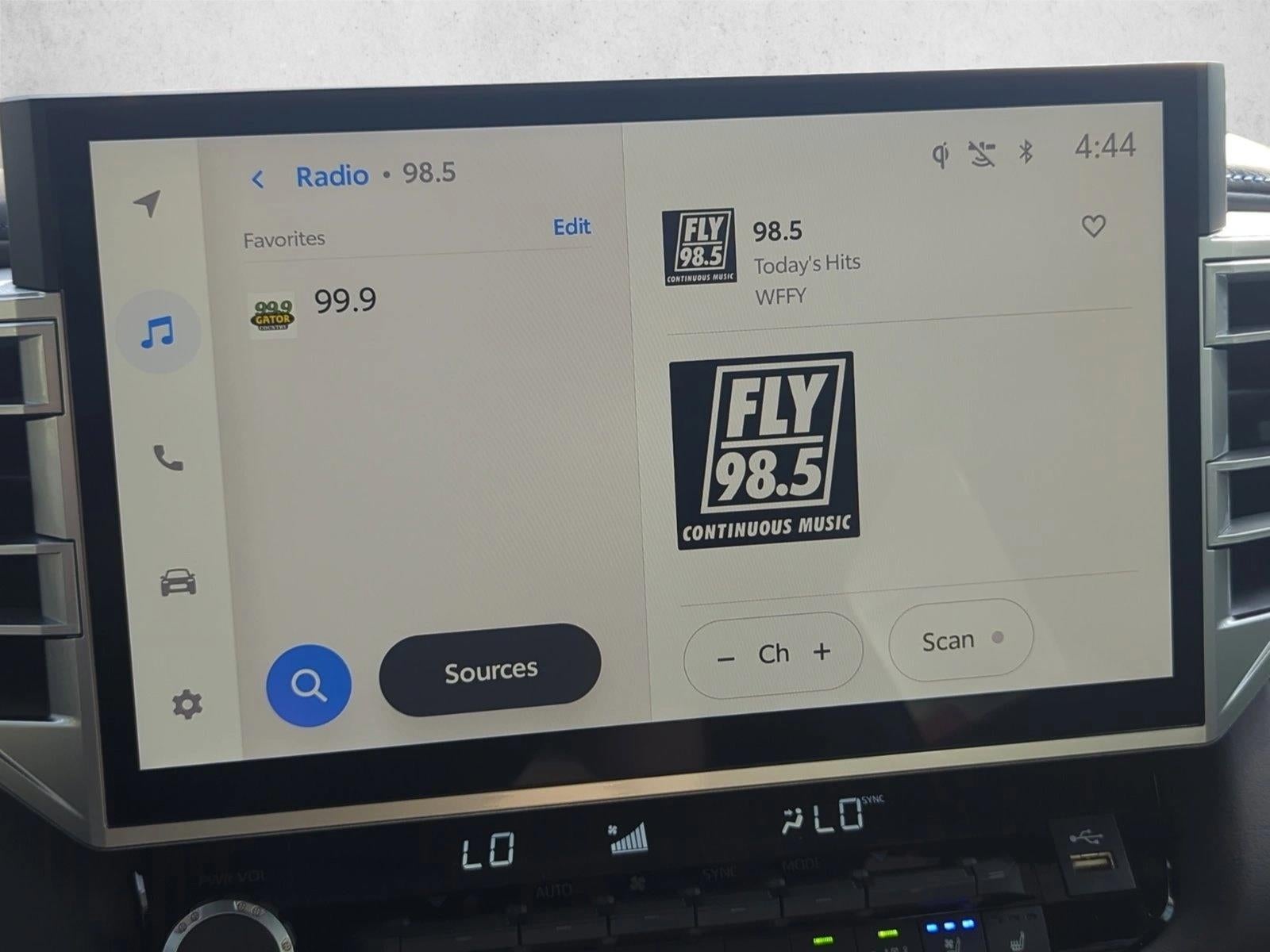 2025 Toyota Tundra 4WD 4WD Platinum Hybrid CrewMax 5.5' Bed (Natl)