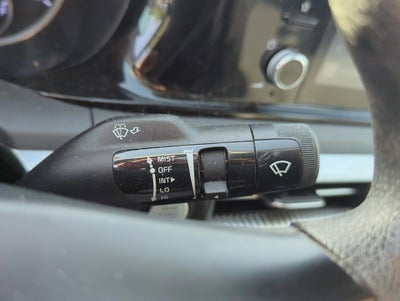 2022 Kia K5 LXS Auto FWD